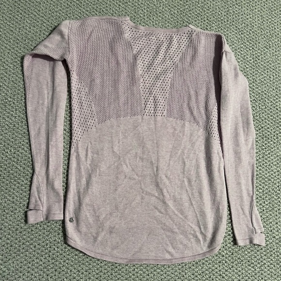 Lululemon Still Movement pullover - Picture 6 of 9
